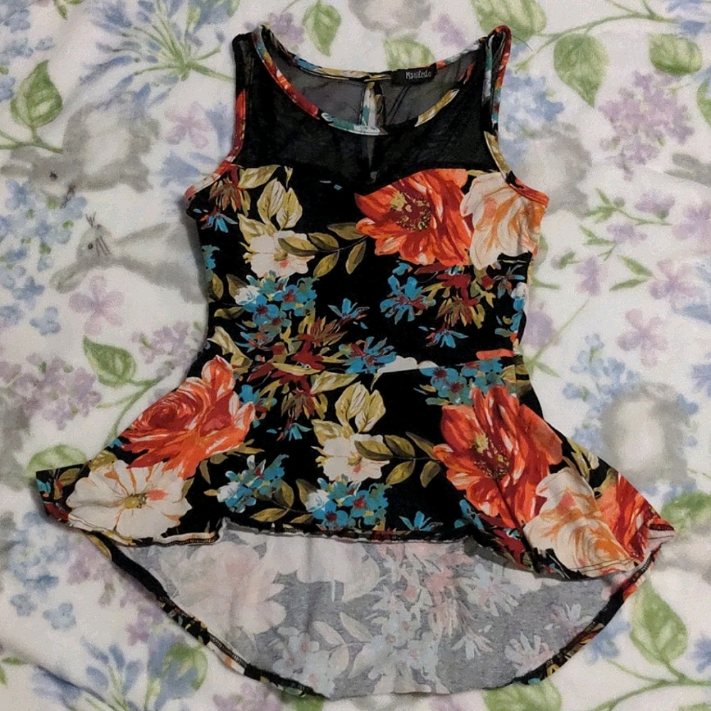 Floral top